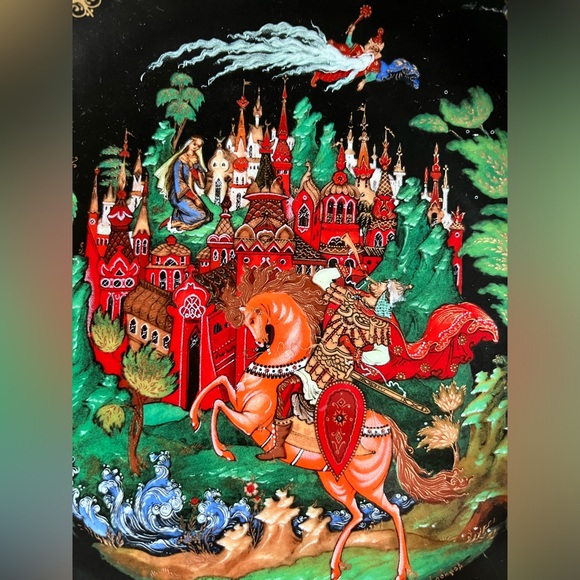 Beautiful decorative plate - Picture 2 of 3